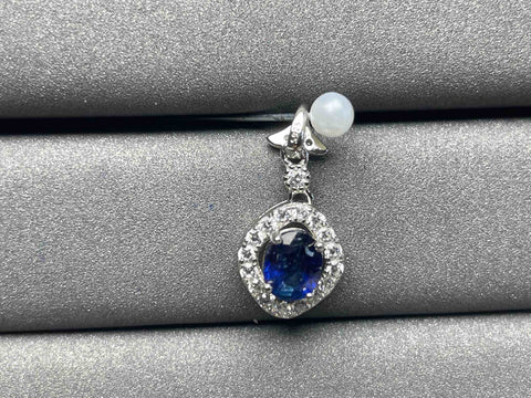 A818 Blue Sapphire Pendant