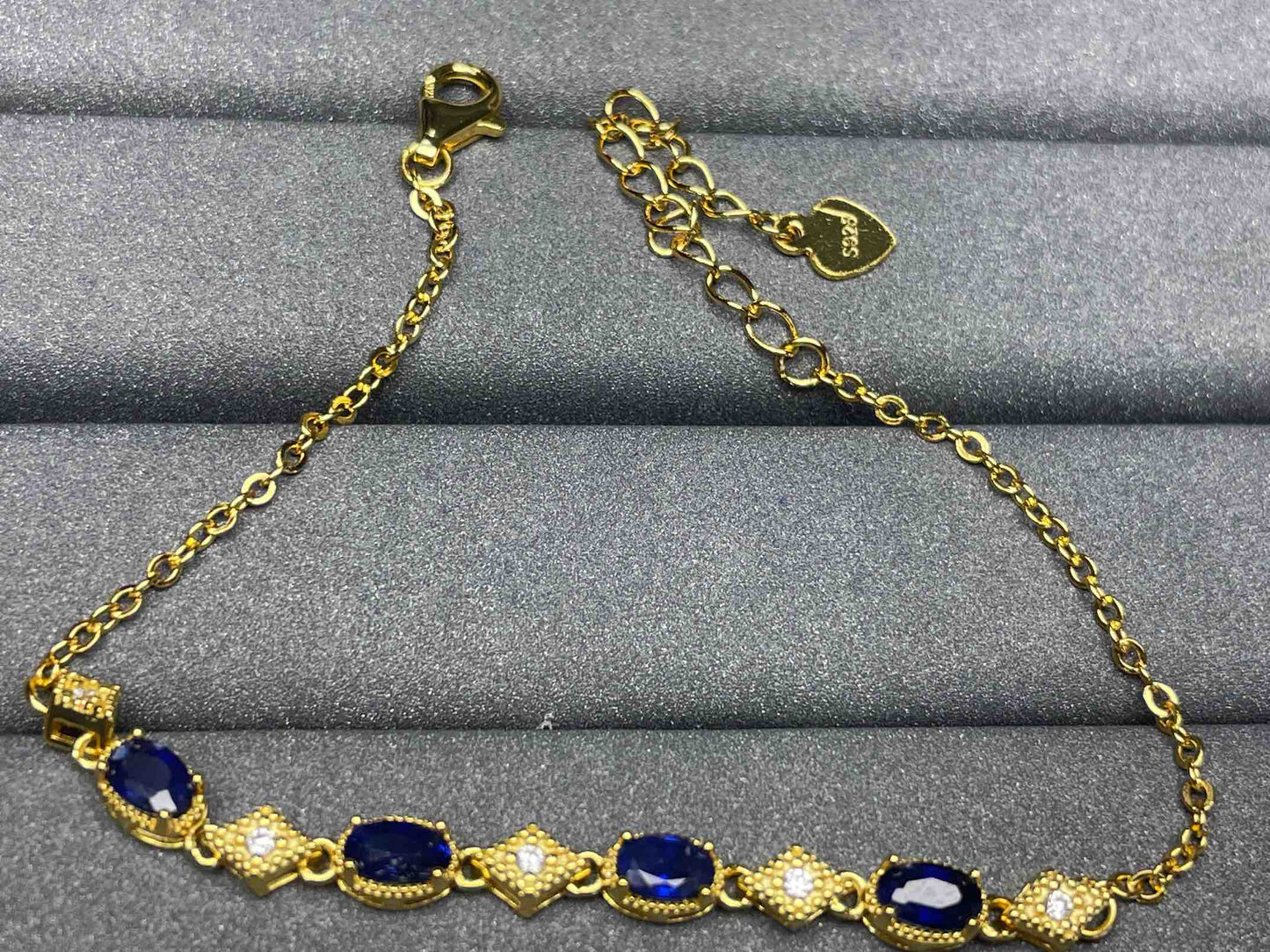 A855 Blue Sapphire Bracelet