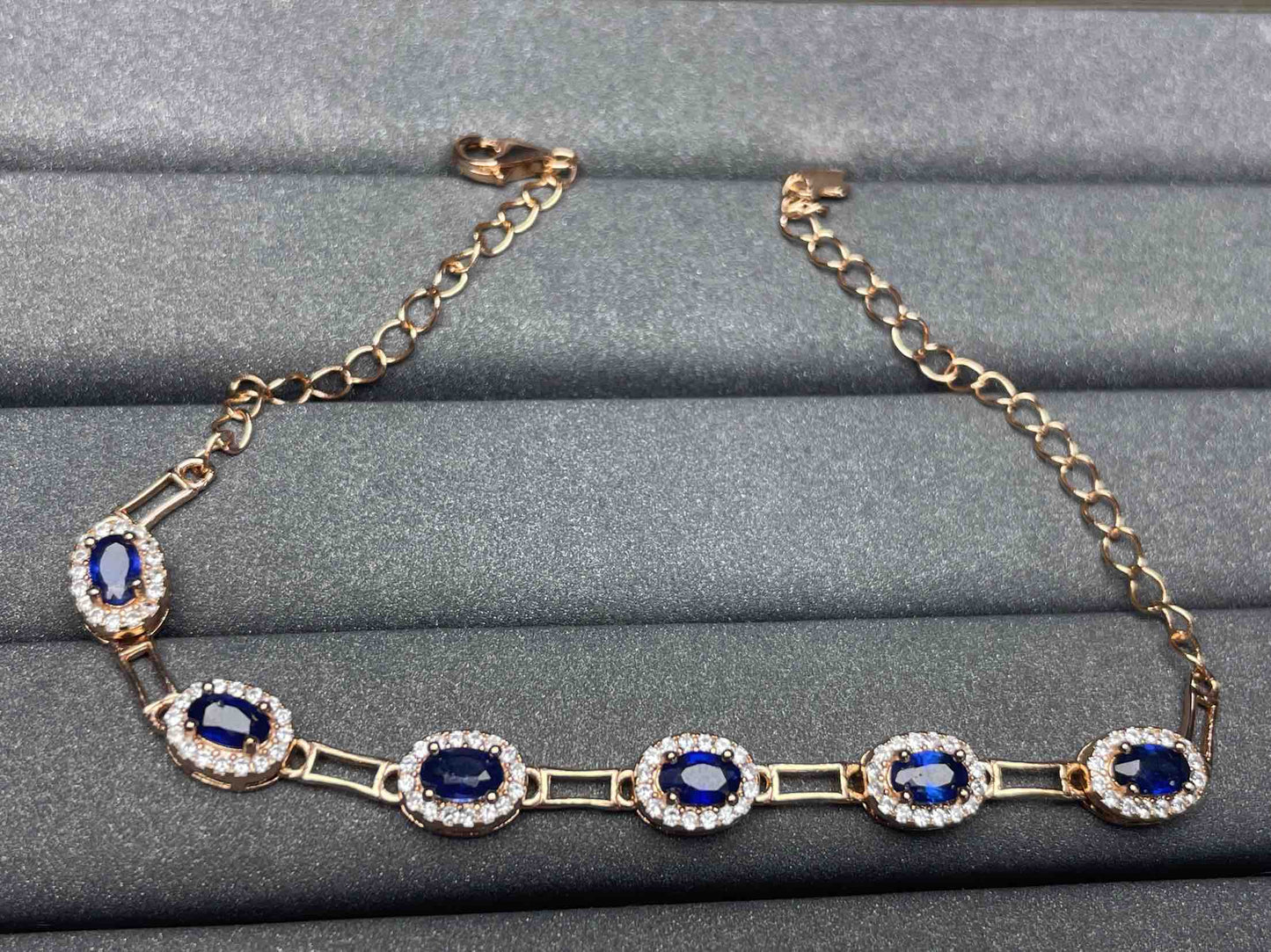 A863 Blue Sapphire Bracelet