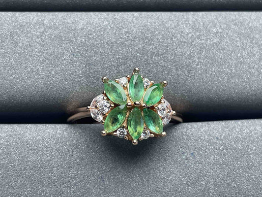 A900 Emerald Ring