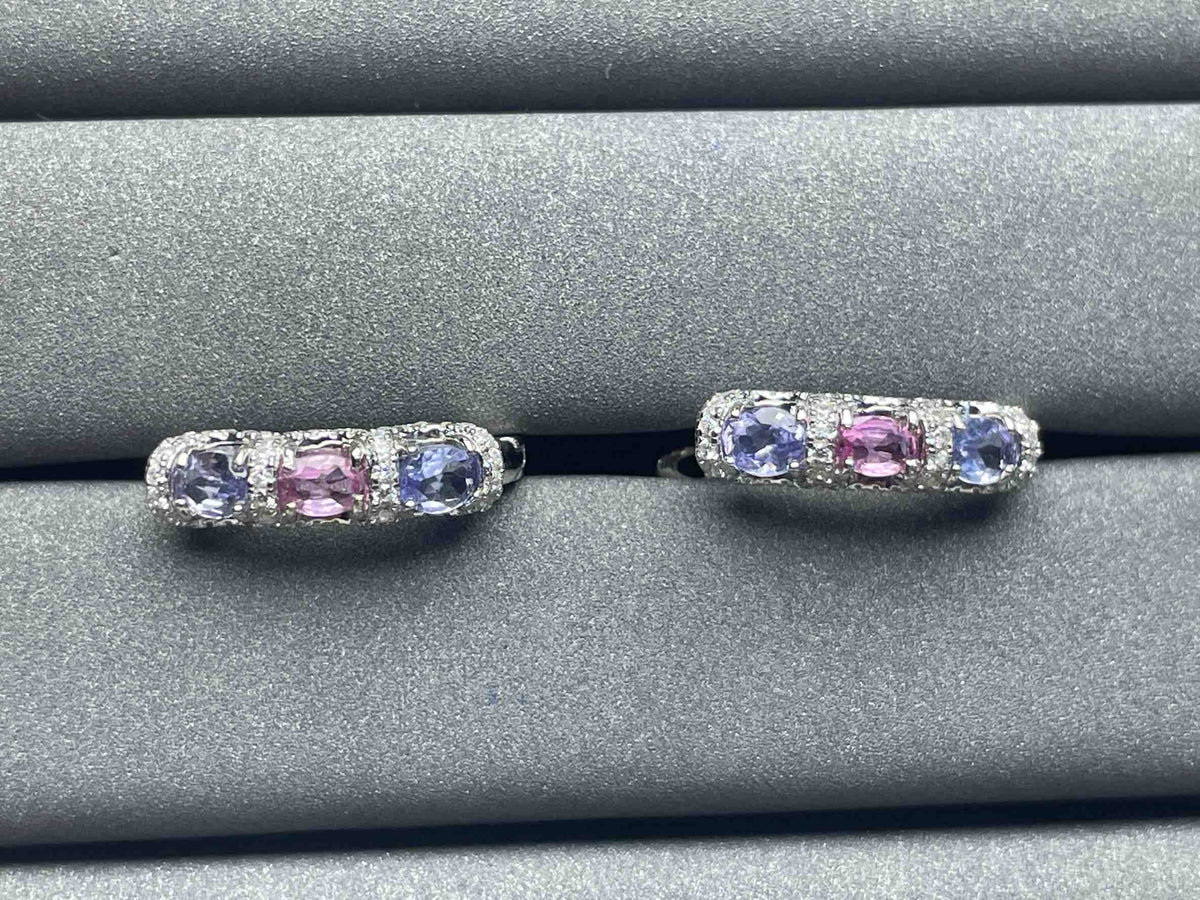 A954 Sapphire Earrings