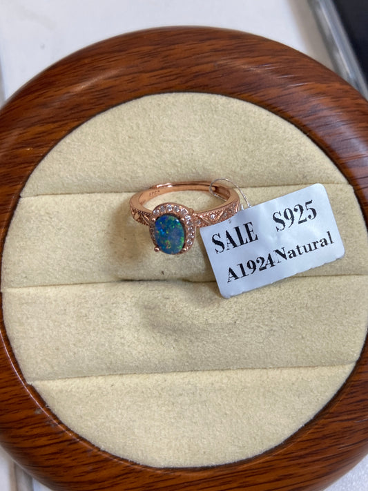 B67 Opal Ring