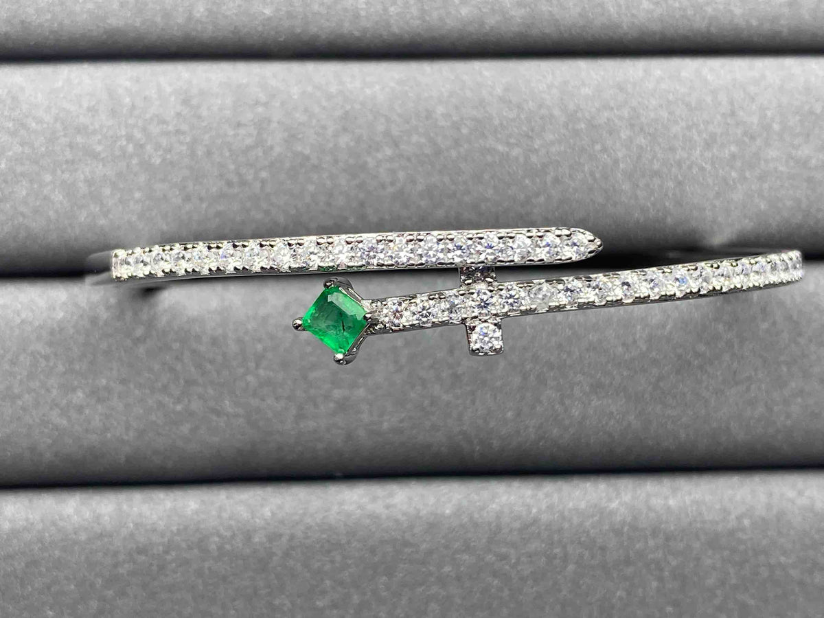 3063 Emerald Bangle