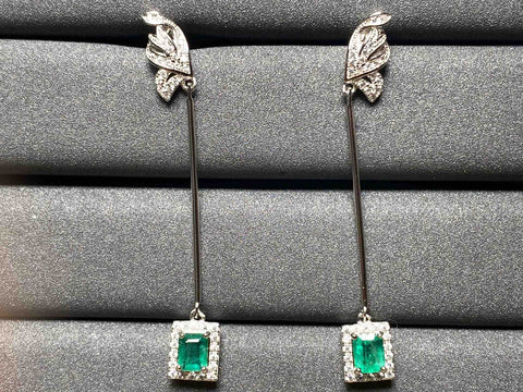 2694 Emerald Earrings