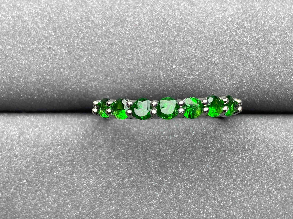 4330 Tsavorite Ring