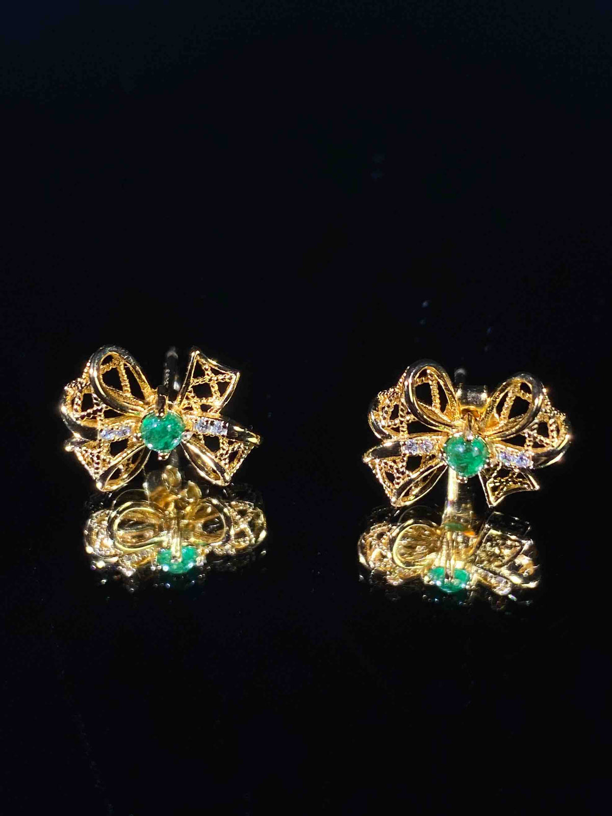 4503 Emerald Earrings