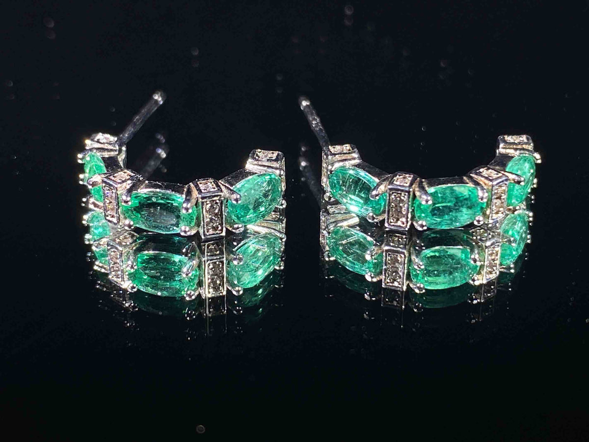 4512 Emerald Earrings