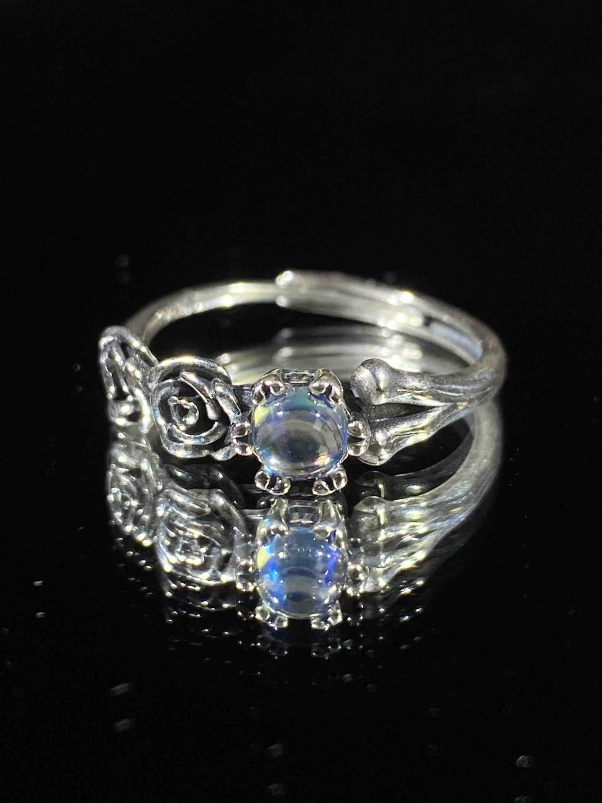 4597 Moonstone Ring