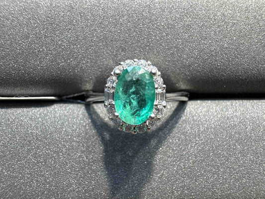 1200 Emerald Ring
