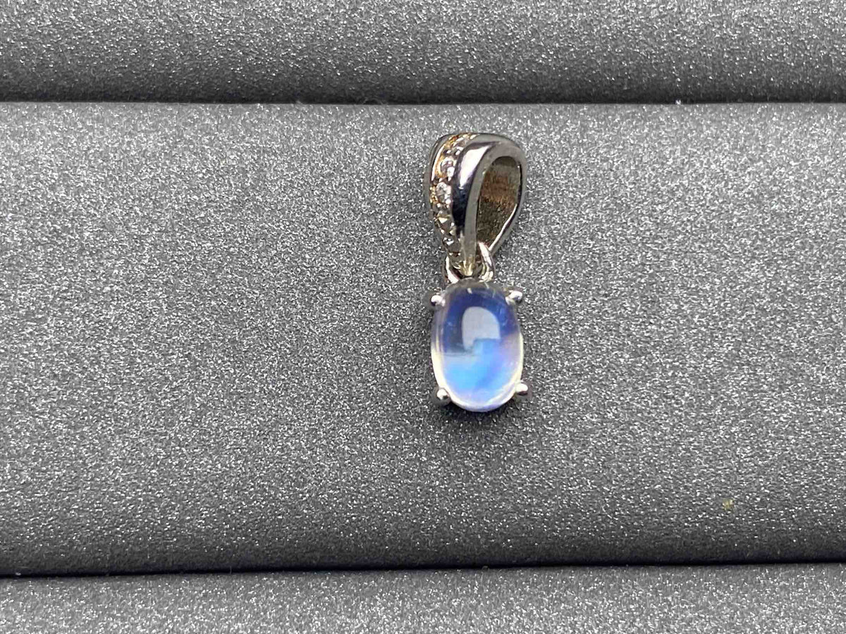 2949 Moonstone Pendant