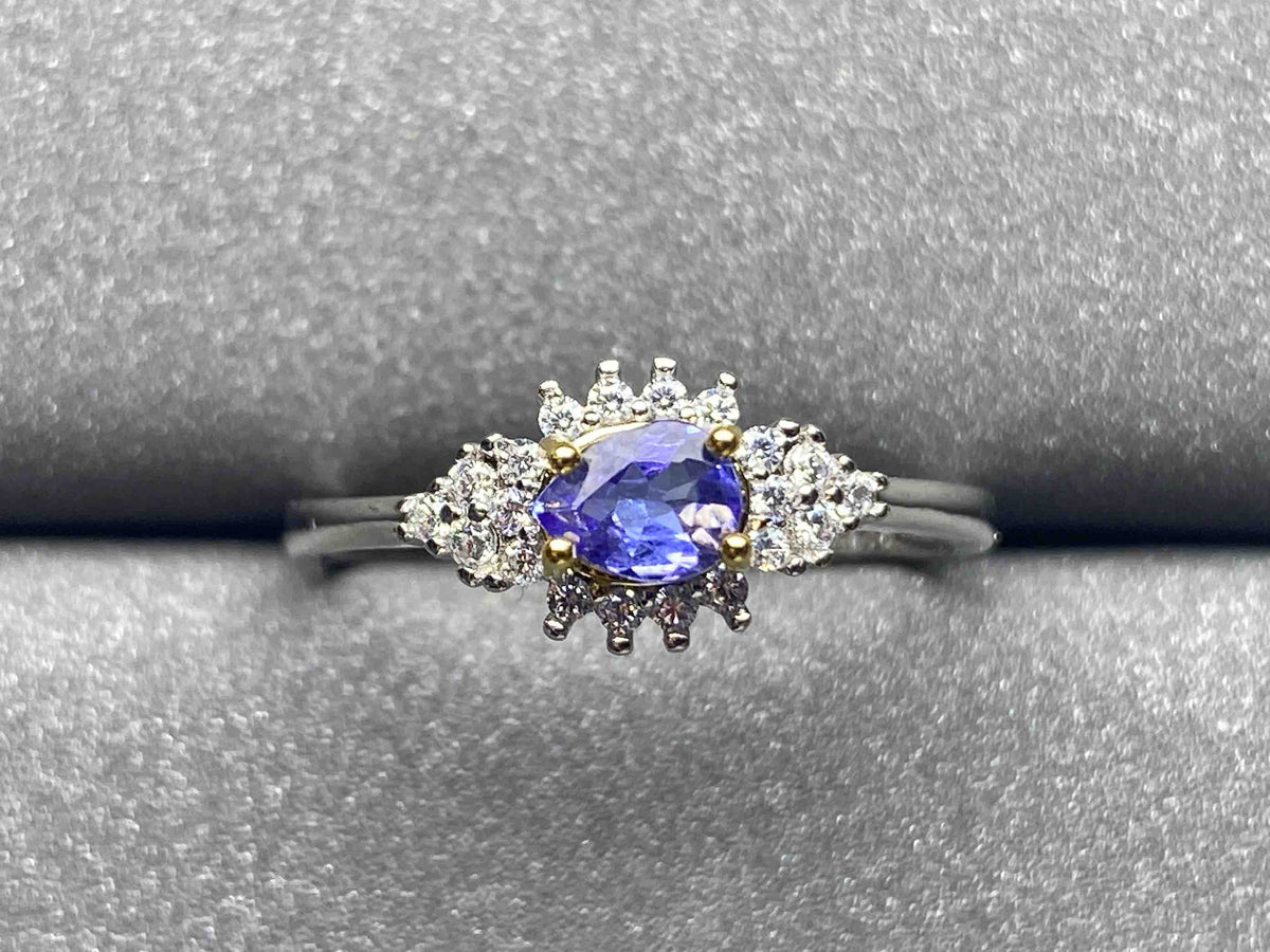 2858 Tanzanite Ring