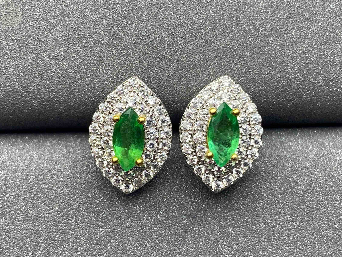 3124 Emerald Earrings