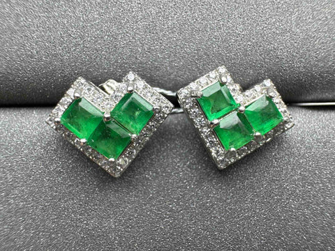 1510 Emerald Earrings